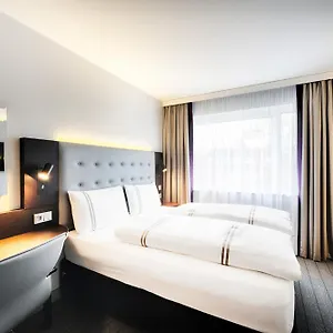Premier Sued 3*, Berlino Germania
